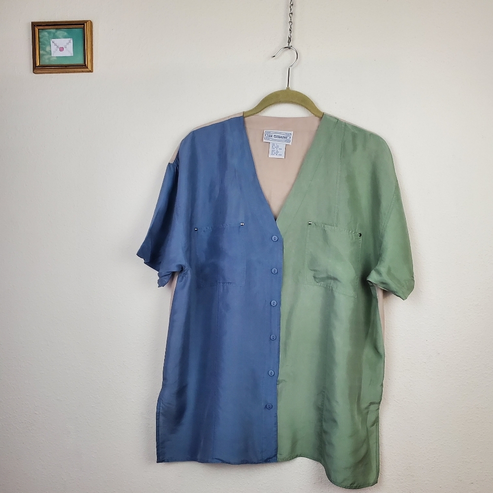 Silk Exchange Two-Tone Blue and Green Button-Up Shirt